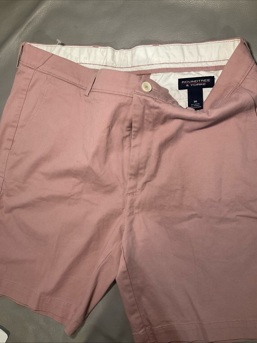Roundtree & Yorke Pink Men's Casual Shorts
